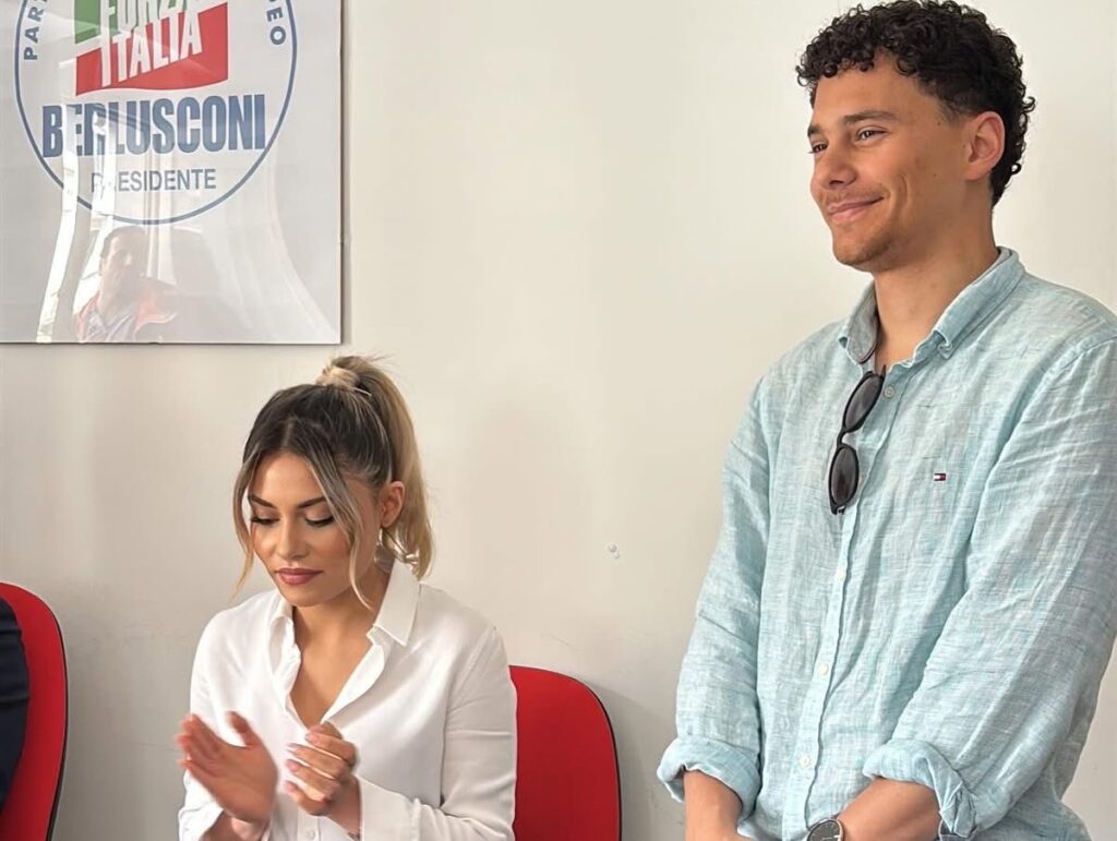 Forza Italia Giovani ad Avellino: «Meno Stato, più futuro». Presentato il libro di Javier Milei