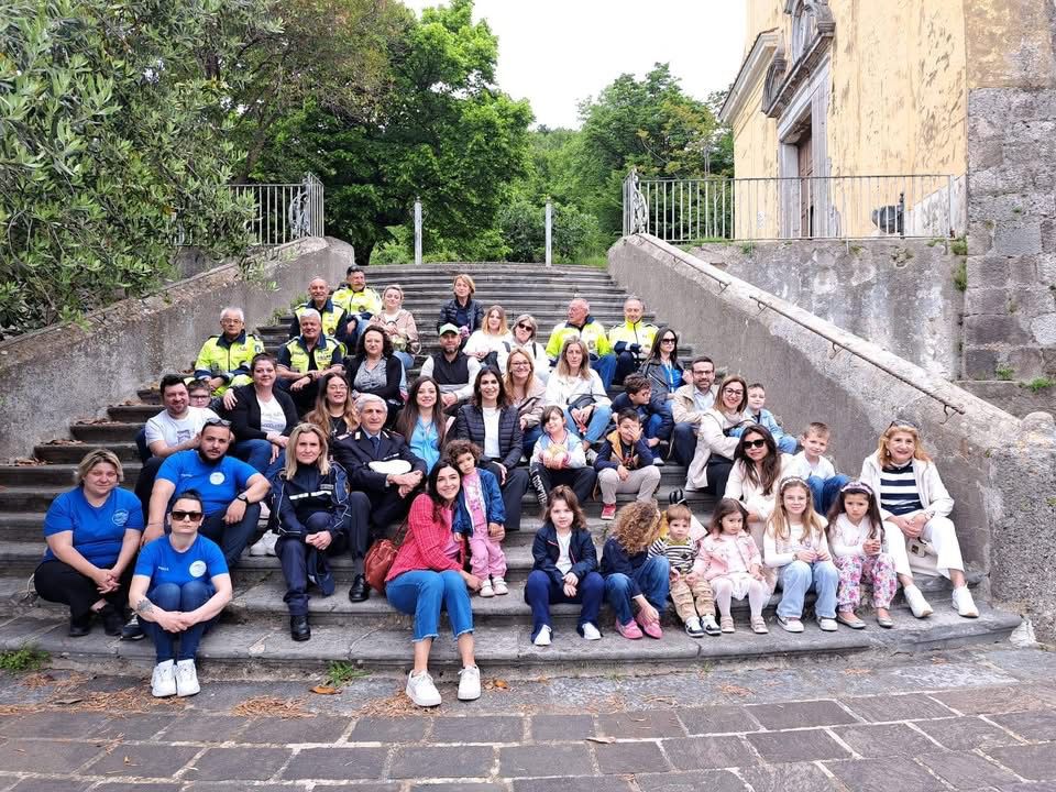 Baronissi, una passeggiata tra sorrisi e affetto per celebrare tutte le mamme.(Foto)