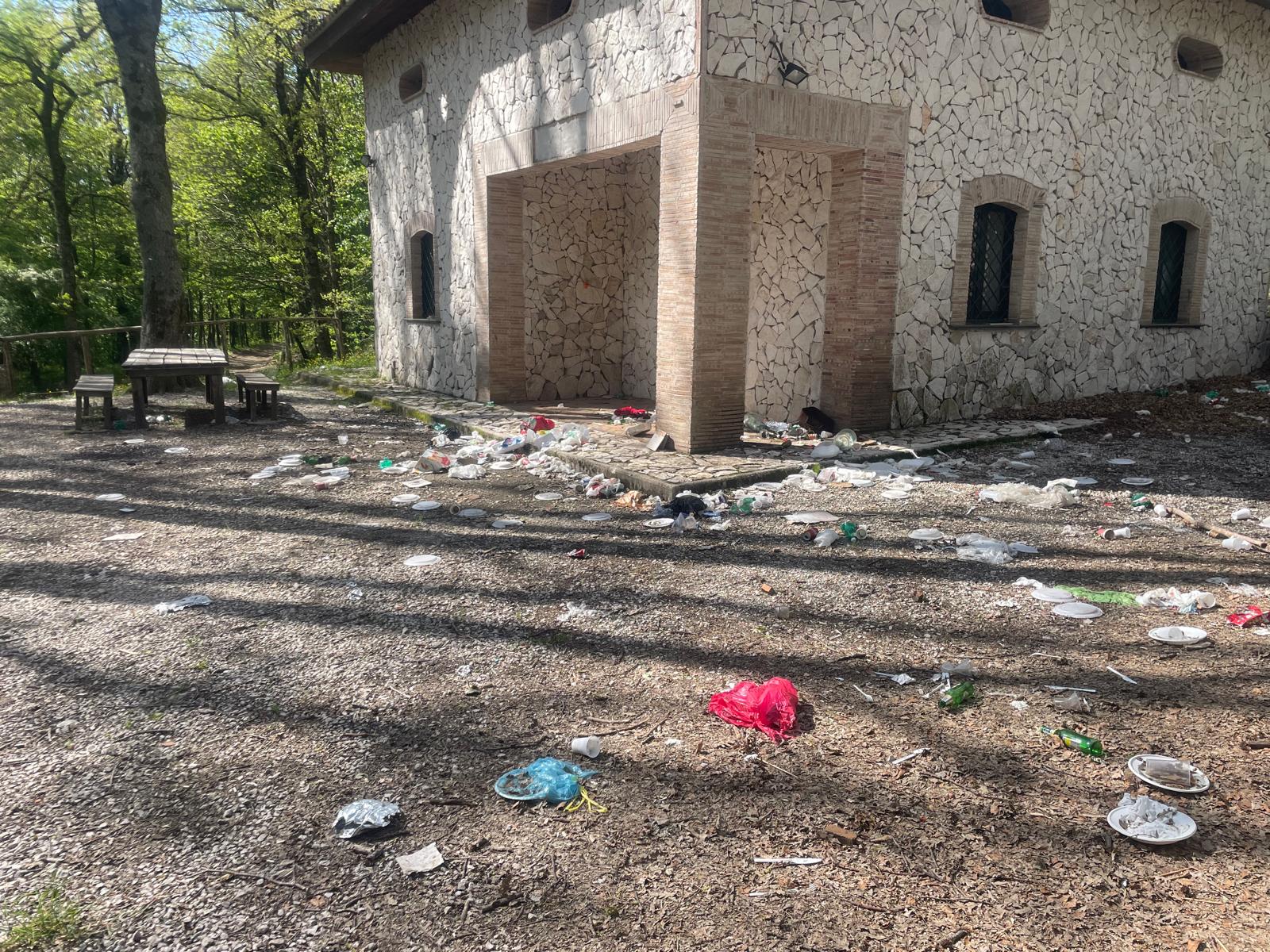 Mugnano del Cardinale: al via i lavori di pulizia e riqualificazione delle aree verdi comunali.(foto)