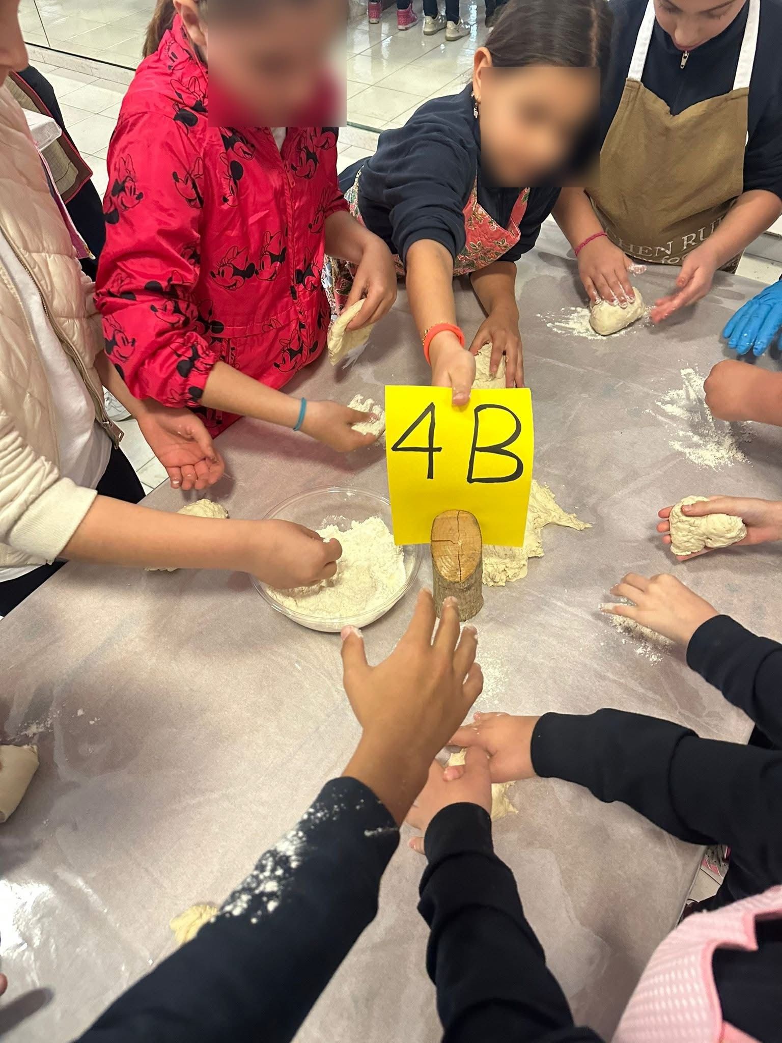 “Mani in pasta”, a Baronissi un progetto educativo tra grano, creatività e sorrisi