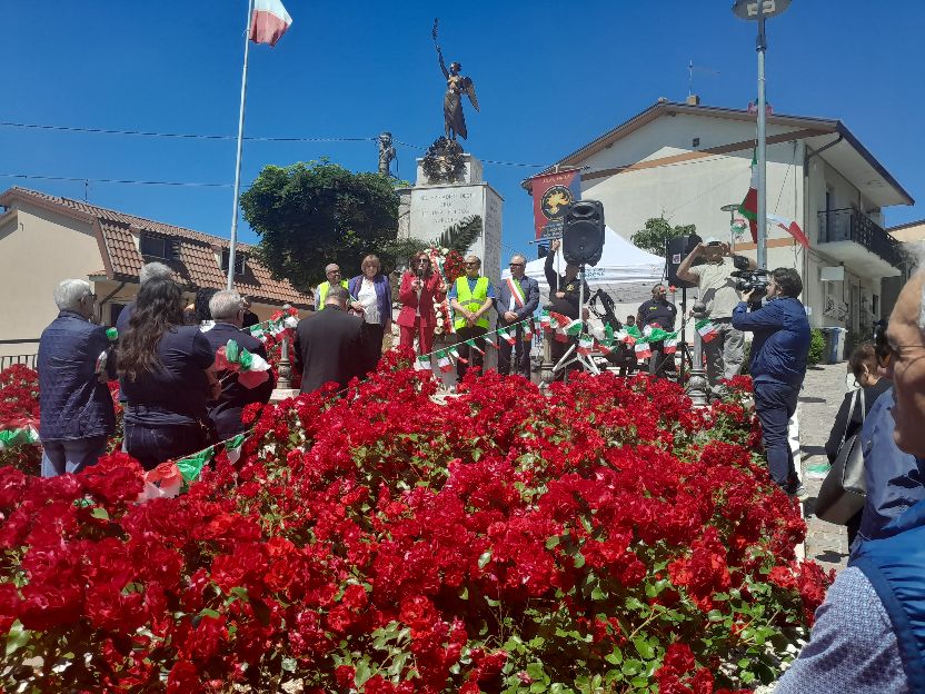 Flumeri celebra la festa della Repubblica Italiana e delle Donne Italiane, con le associazioni di volontariato.
