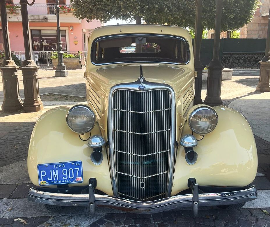 Grottaminarda, successo per il raduno “C’era una volta... l’automobile”: in centro oltre 60 veicoli storici da Campania e Puglia