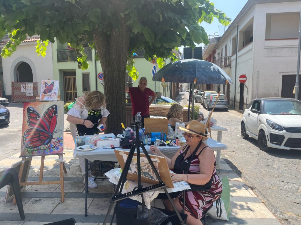 Visciano si tinge d’arte: successo per la Mostra Estemporanea “I Colori di Visciano”