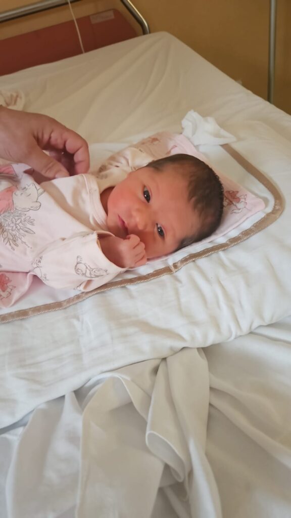 100 DI QUESTI GIORNI. GRICIGNANO DAVERSA, Fiocco rosa: è nata Angelica Azzurra Barra!