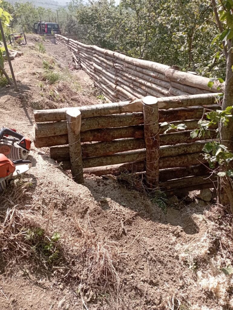 Sicurezza e ambiente: nuova palizzata in legno nell’area Pozzo tra Mugnano del Cardinale, Sirignano e Quadrelle