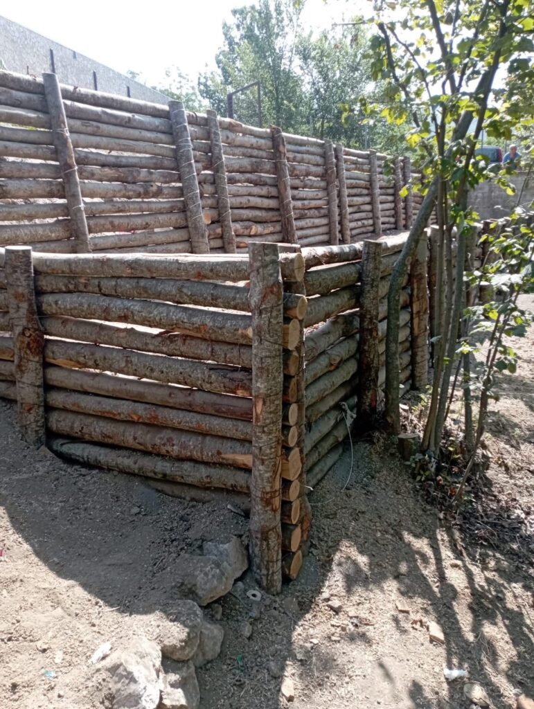 Sicurezza e ambiente: nuova palizzata in legno nell’area Pozzo tra Mugnano del Cardinale, Sirignano e Quadrelle
