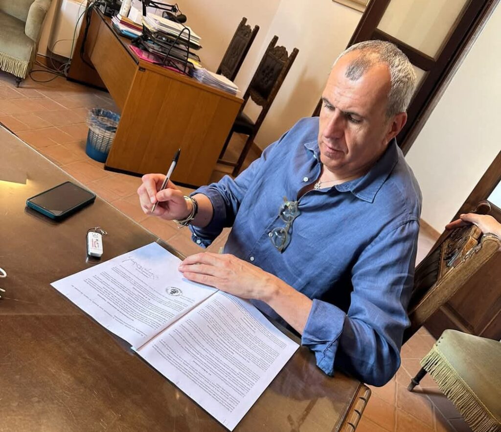 Contrada (Av): Firmato importante accordo con il Comune di Forino per un progetto di Videosorveglianza Integrata