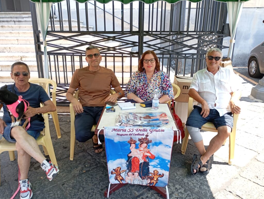 Mugnano: A ruba i Gagliardetti della Madonna delle Grazie   prenotate il vostro