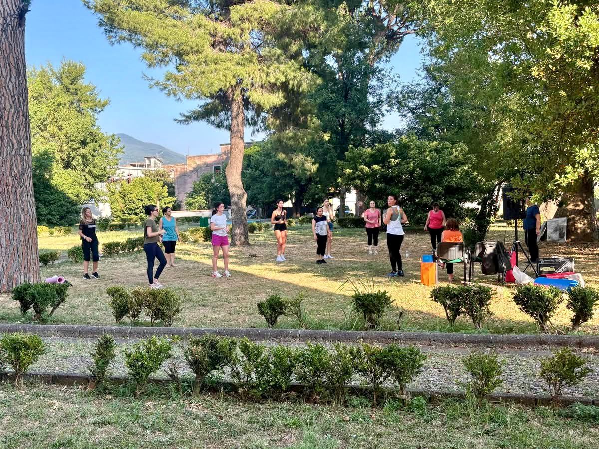 Avella, aerobica nel giardino del Palazzo Ducale: secondo e ultimo appuntamento con Marianna Corrado.