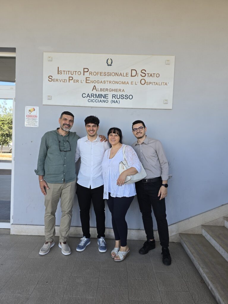 100 DI QUESTI GIORNI. Avella, diploma Alberghiero, per il giovane Simone Ungaro.