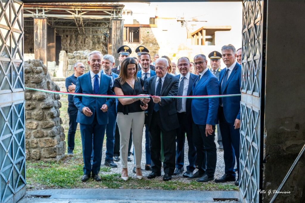 Al via il Premio Cimitile 2025 – XXX Edizione De Luca: “Evento rilevante per la cultura nella nostra Regione” Napolitano: “Crescita continua in termini di prestigio”