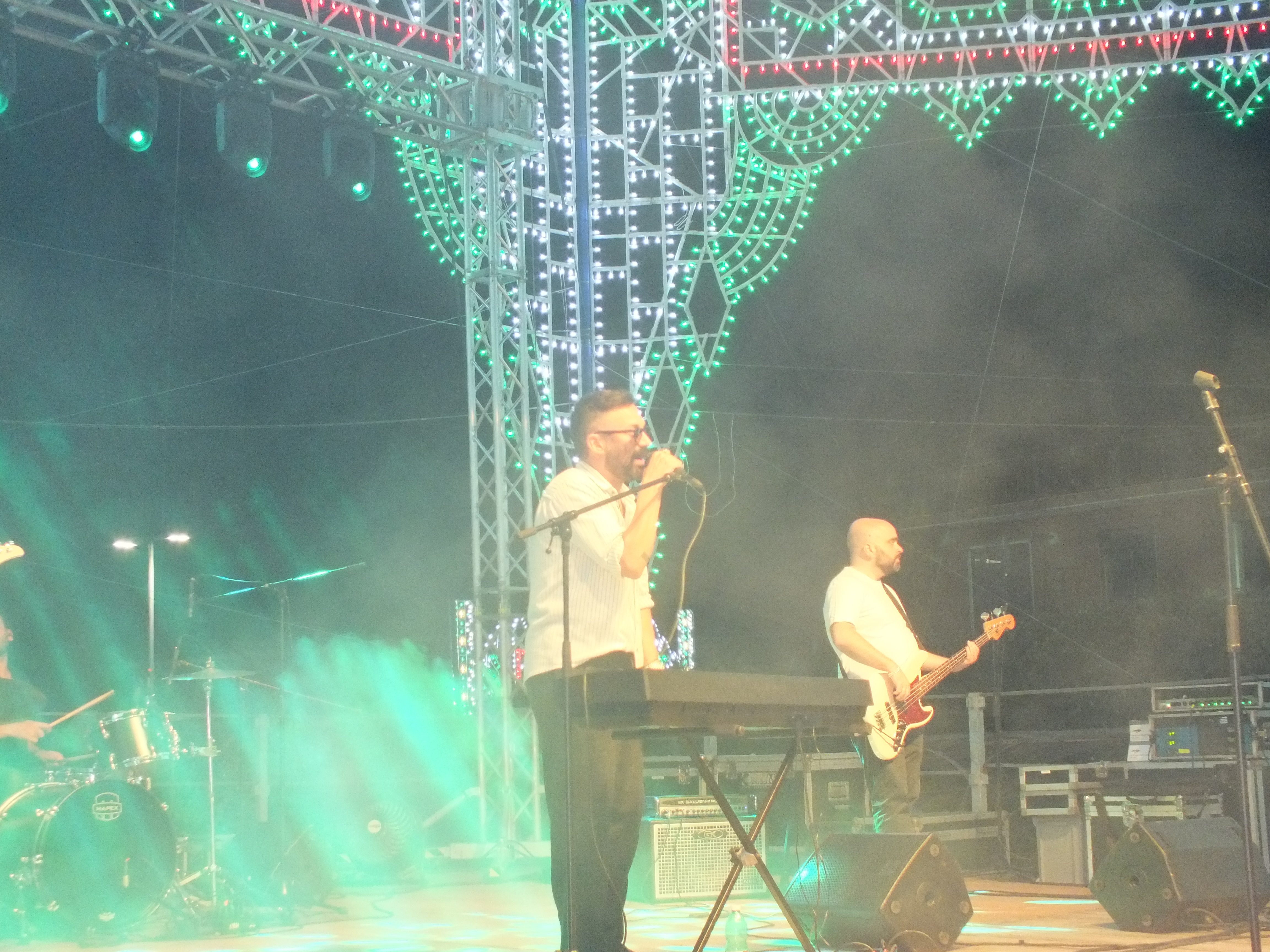 “Una sera d’estate a Mugnano del Cardinale, con la musica di chi è cresciuto qui”(foto)