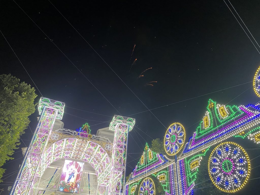 Sperone in festa per Sant’Elia: folla di fedeli alla tradizionale processione. Video e Foto