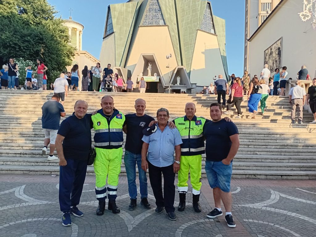 Visciano, intronizzazione della Madonna del Carpinello: solenne inizio del Novenario con autorità civili e religiose