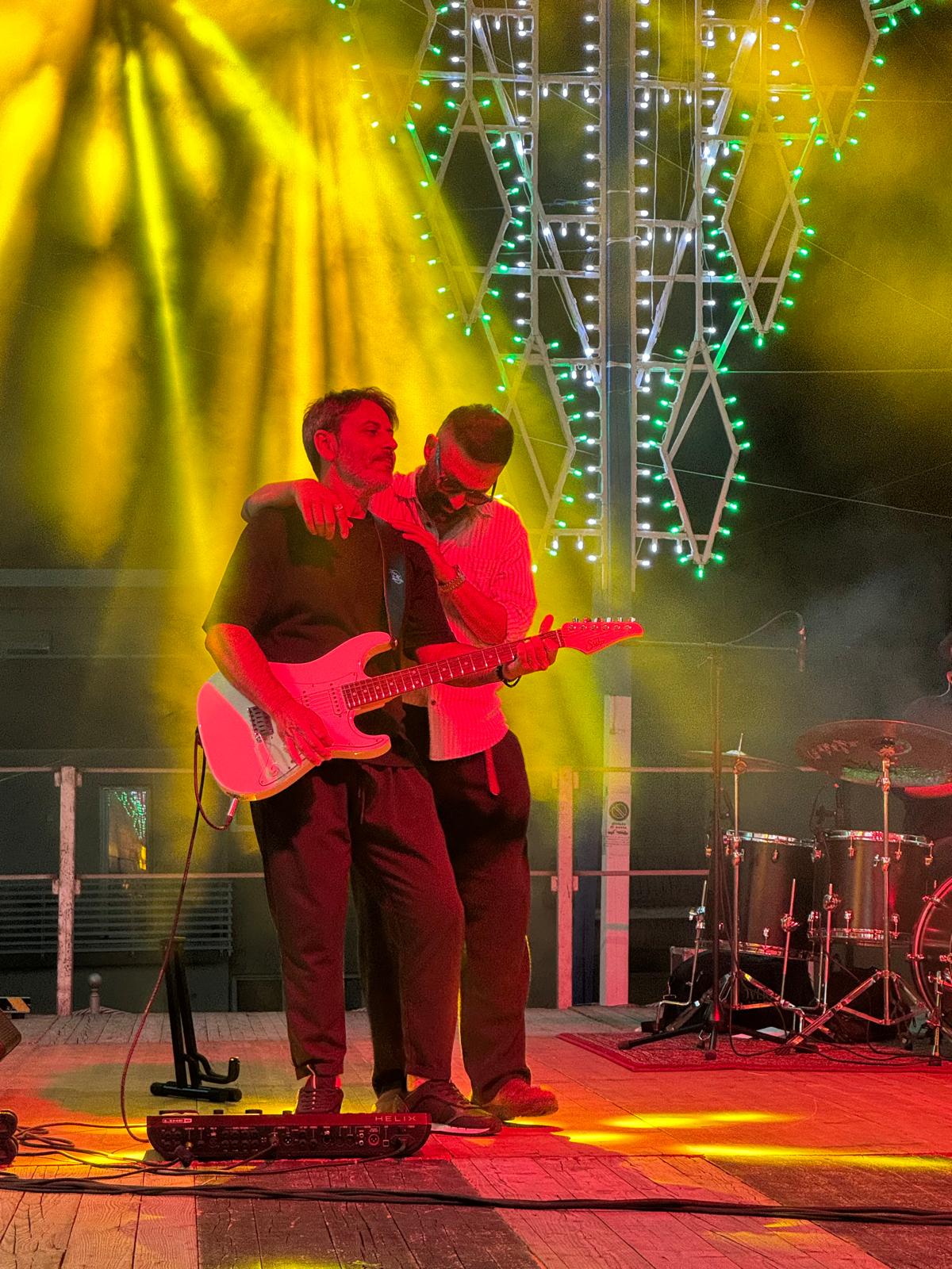 “Una sera d’estate a Mugnano del Cardinale, con la musica di chi è cresciuto qui”(foto)