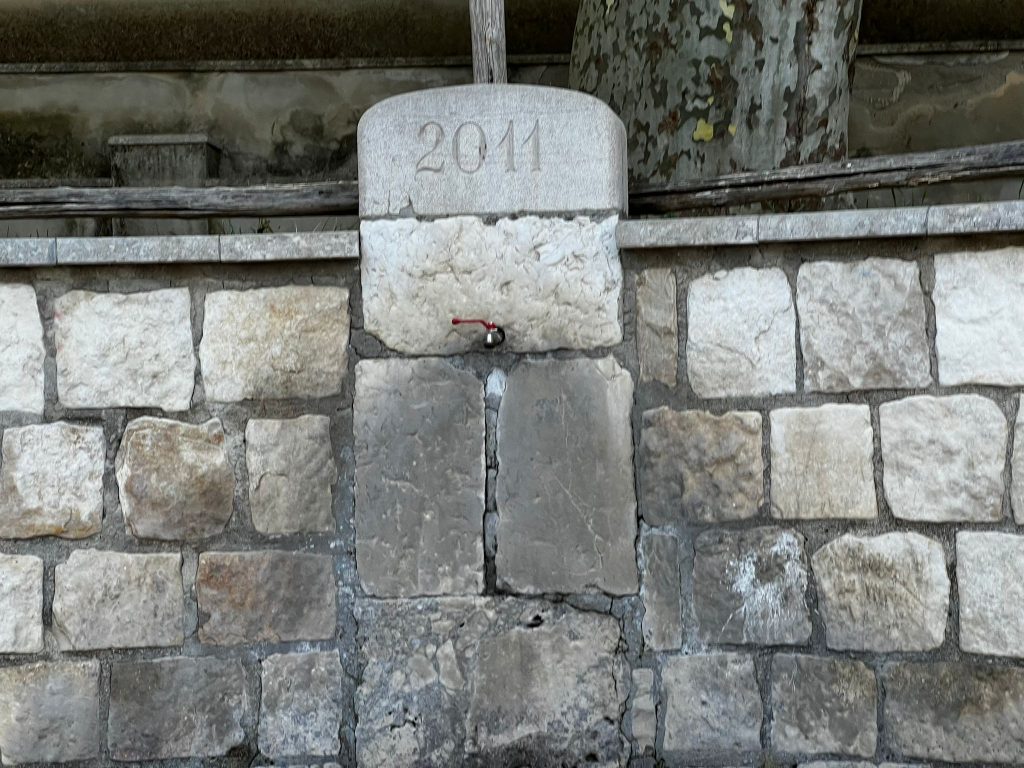 AVELLA. Le Fontanelle, la strada della sete che non c’è più