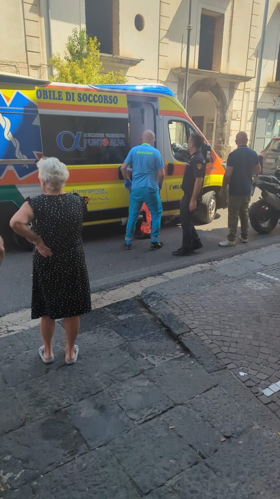 Mugnano del Cardinale, scontro tra due moto in via Roma: un ferito