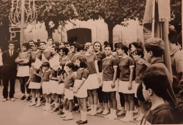 Avella, quando i quartieri si sfidavano nei “Giochi senza Quartiere”.