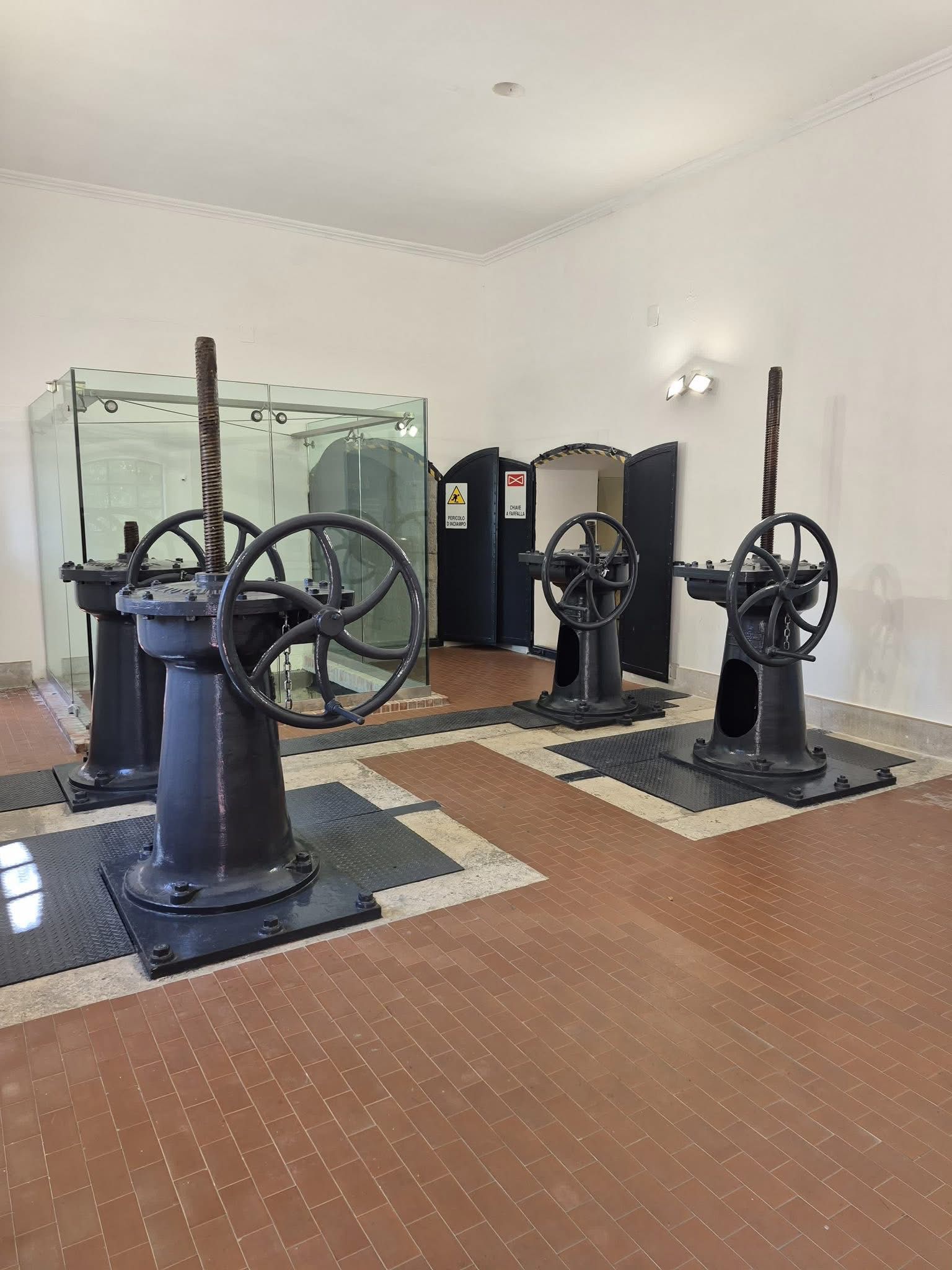 Irpinia Express, tra sorgenti e devozione: il viaggio fa tappa a Lioni e Caposele(Foto)