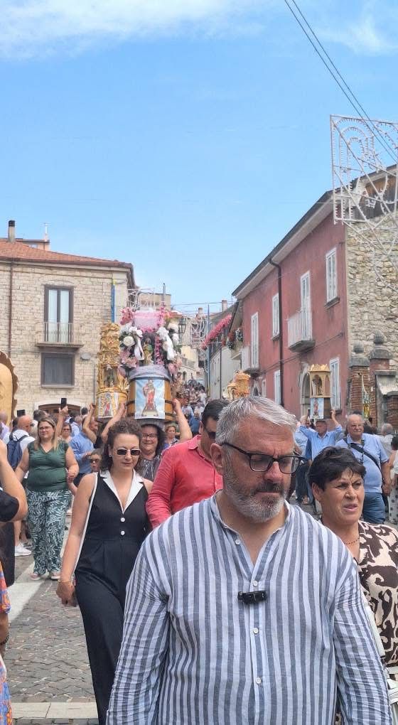 Frigento e l’oro di San Rocco: la tradizione dei “mezzetti” di grano.(Foto)