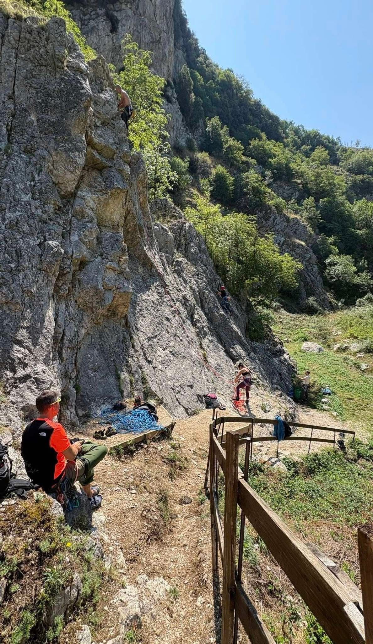 “Volturara Irpina: adrenalina verticale sulle falesie di Maroia Raimo”