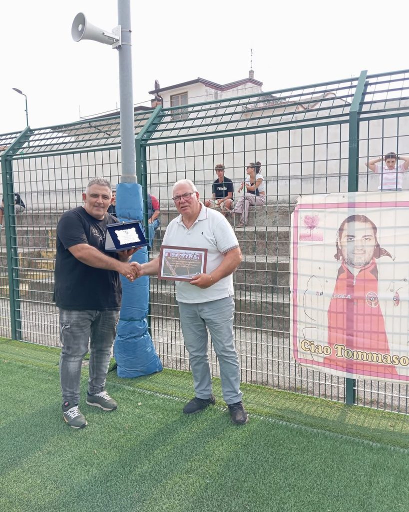 Baiano e Montemiletto, allenamento nel segno dell’amicizia e del ricordo di Tommaso Gaglione