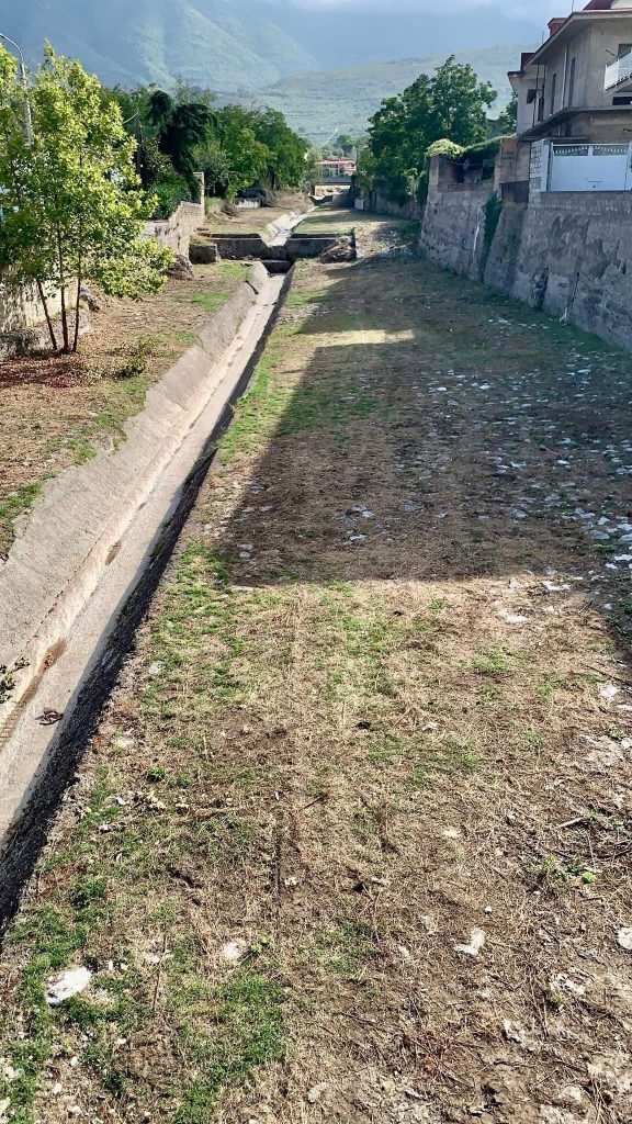 Avella, pulizia dell’alveo del Clanio: sicurezza e decoro al centro dell’intervento
