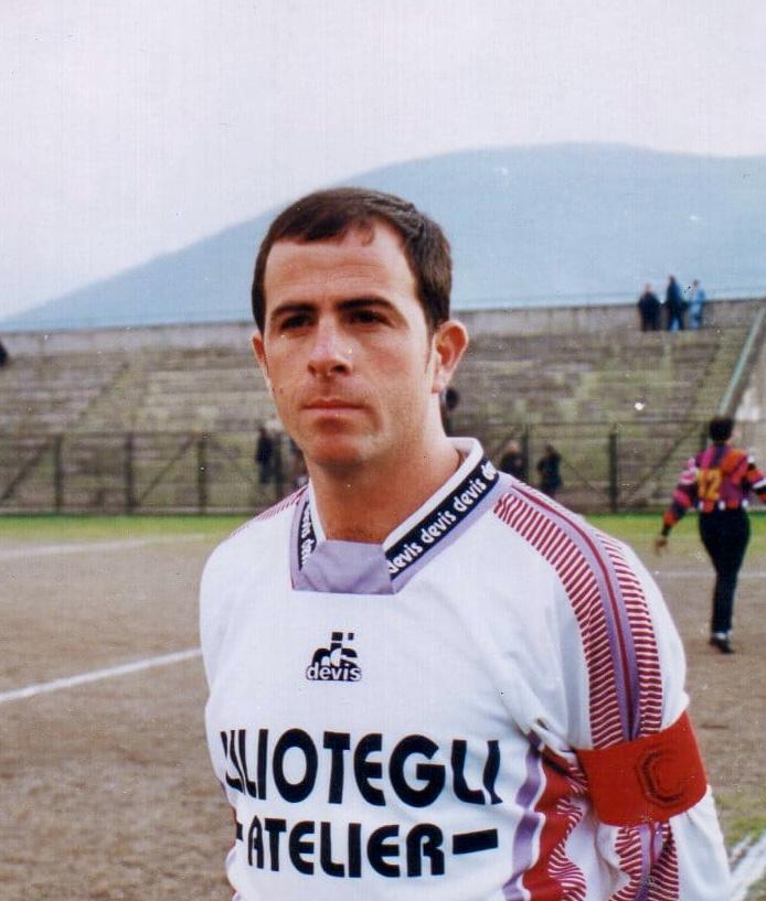 Palloni di cuoio e calciatori di una volta Settima puntata – Joseph “Giogiò” Noviello, il cecchino delle punizioni(Foto)