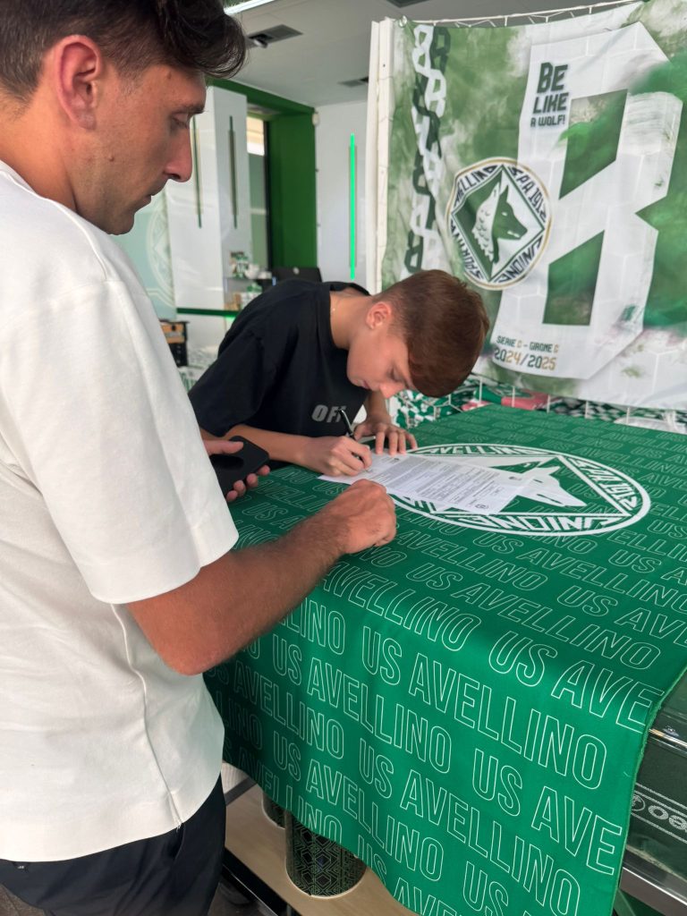 Forino (Av): Lorenzo Cipolletta il campioncino Forinese alla corte della Cantera dell U.S. Avellino