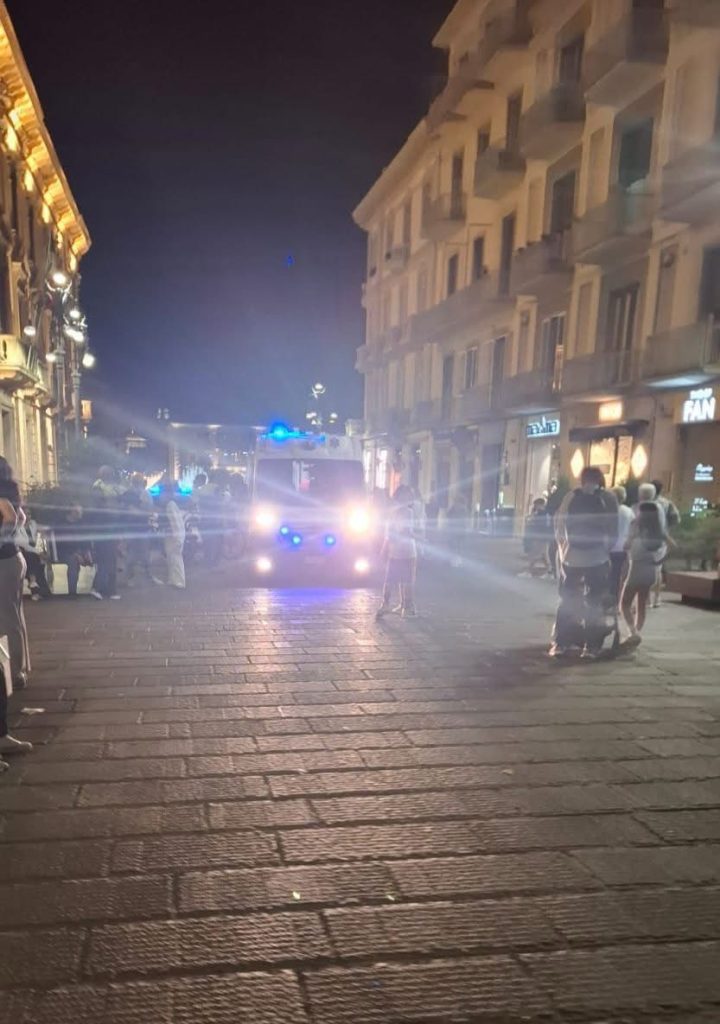 Avellino, bimba investita da una bicicletta in centro