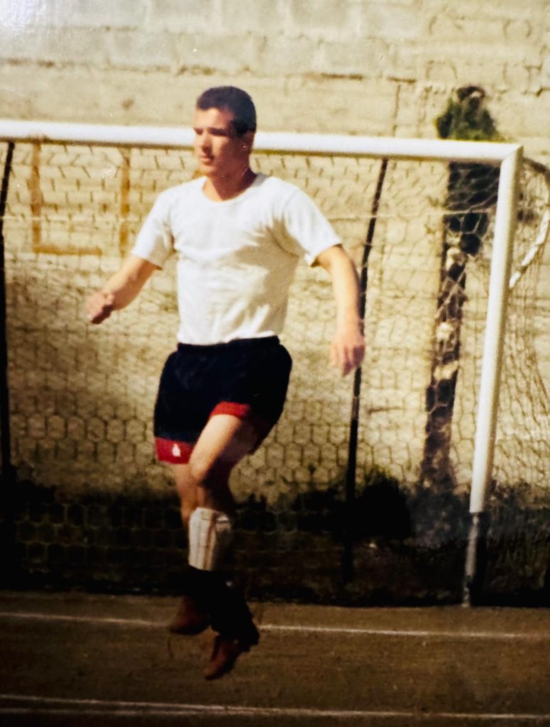 Palloni di cuoio e calciatori di una volta  Ottava puntata – Giuseppe Monteforte, il padrone della fascia destra (più di 70 Foto)