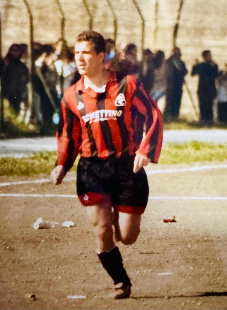 Palloni di cuoio e calciatori di una volta  Ottava puntata – Giuseppe Monteforte, il padrone della fascia destra (più di 70 Foto)