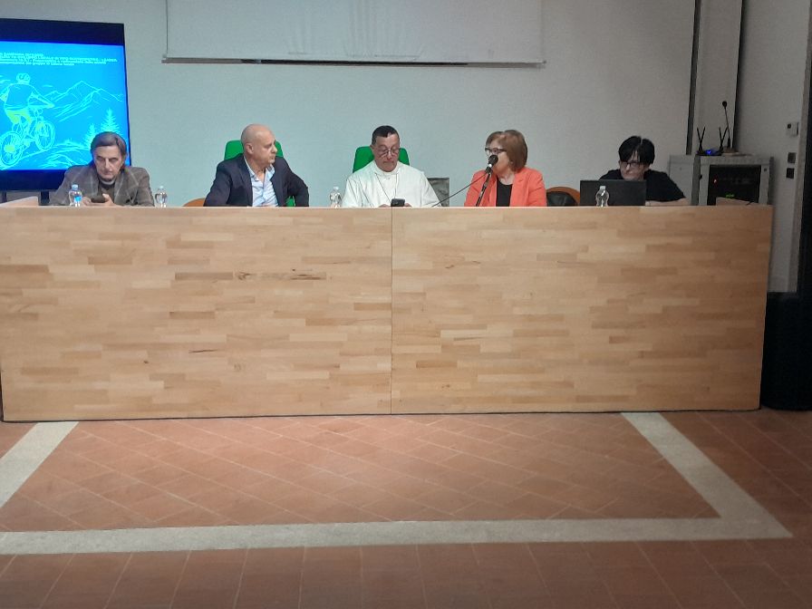 Sant’Angelo dei Lombardi (AV). Convegno all Abbazia del Goleto, alla presenza dellAbate di Montevergine sui cammini di San Guglielmo e sentieri ciclabili.