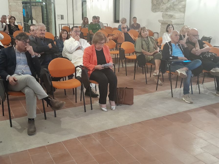 Sant’Angelo dei Lombardi (AV). Convegno all Abbazia del Goleto, alla presenza dellAbate di Montevergine sui cammini di San Guglielmo e sentieri ciclabili.