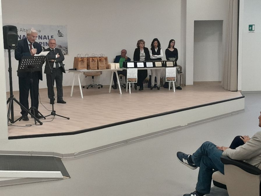 Sant’Angelo dei Lombardi, premiazione delle “ Eccellenze Irpine “ presso il Centro Sociale Don Bruno Mariani.