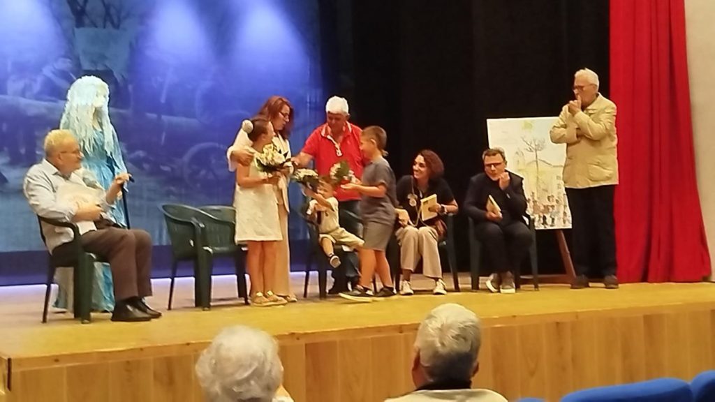 BAIANO. Sipario calato sulla XXXI edizione, obiettivo sull’edizione 2026 Convivialità e accoglienza, il fascino e lo splendore della Festa della Nocciola. La Fata Turchina, Ulisse e le Sirene, i presepi in miniatura, testimonial speciali …