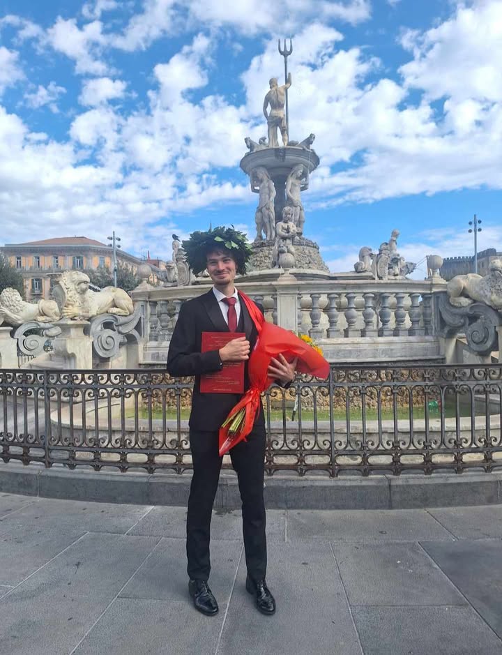 Avella, Antonio Pio Del Mastro si laurea in Scienze Motorie con 110 e lode