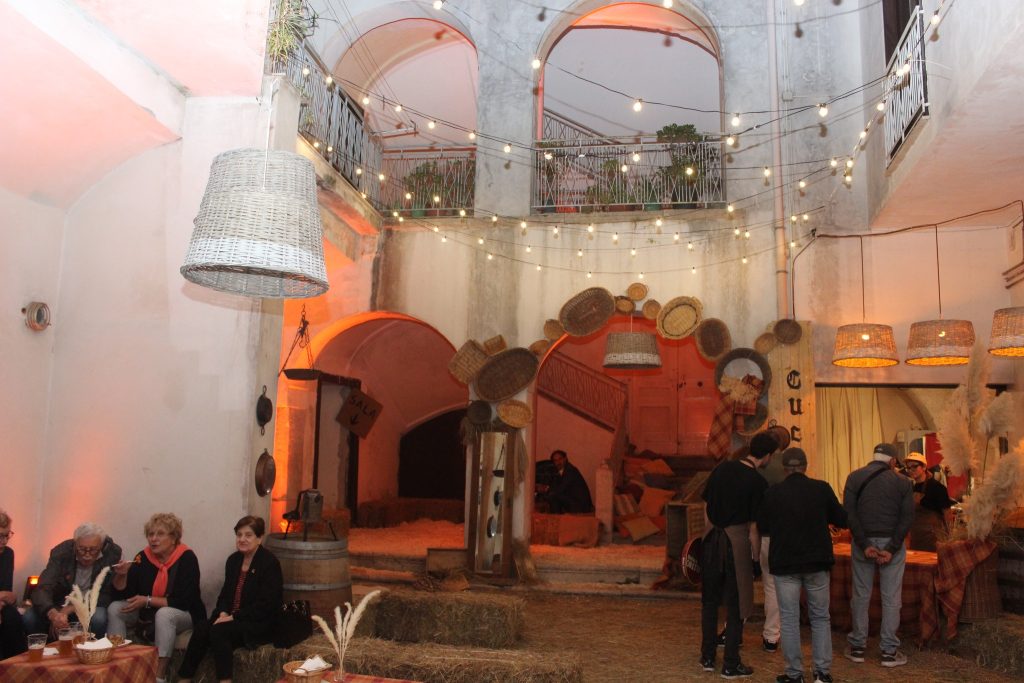 Avella in festa: grande successo per “Pane, Ammore e Tarantella”. Video   Foto