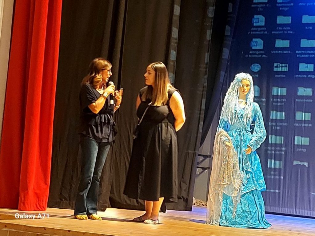 BAIANO. Sipario calato sulla XXXI edizione, obiettivo sull’edizione 2026 Convivialità e accoglienza, il fascino e lo splendore della Festa della Nocciola. La Fata Turchina, Ulisse e le Sirene, i presepi in miniatura, testimonial speciali …