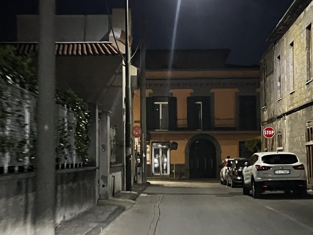 BAIANO. Senso unico in via Roma: soluzione o nuovo problema?