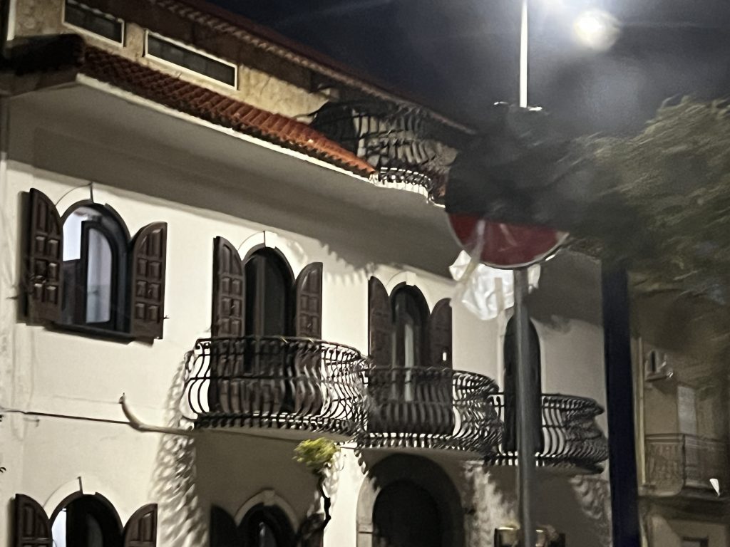 BAIANO. Senso unico in via Roma: soluzione o nuovo problema?