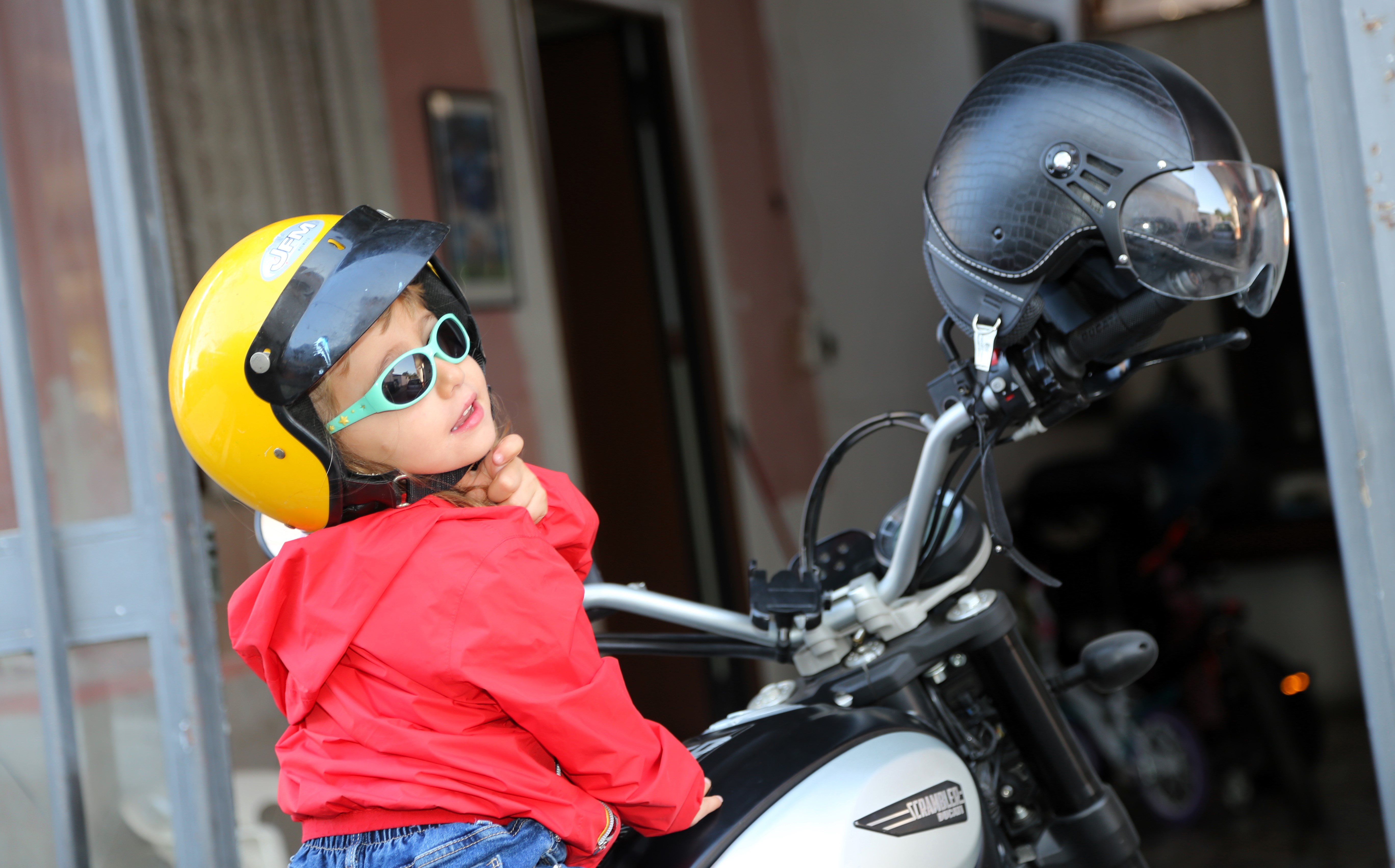 Pollena Trocchia festeggia i 5 anni della piccola Elena Salierno