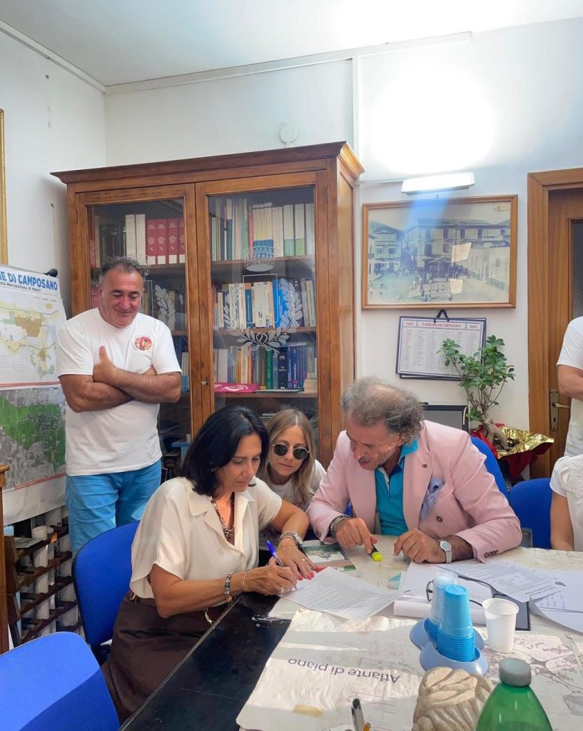 Camposano si prepara alla grande festa: questa sera il concerto di Anna Tatangelo