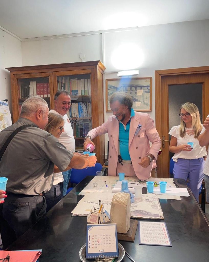 Camposano si prepara alla grande festa: questa sera il concerto di Anna Tatangelo