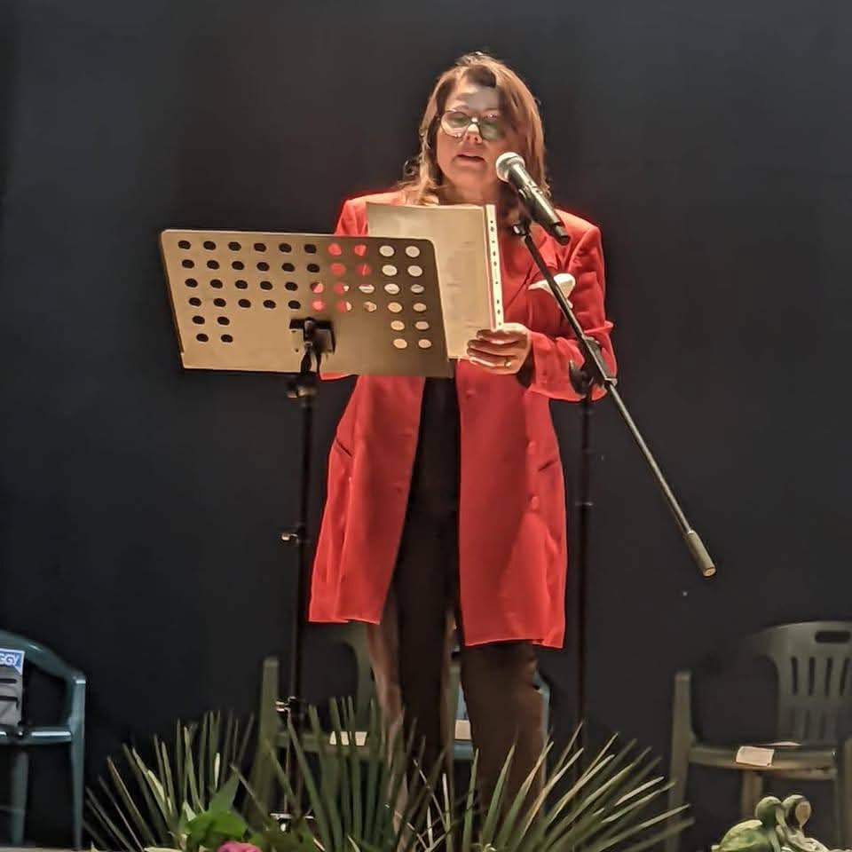 Baiano: Compie 70 anni la poetessa Paola Miele