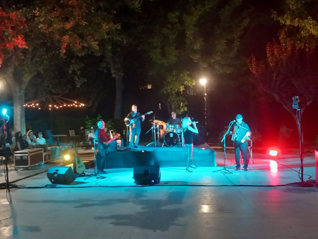 Gli spettacoli in Villa, specialità di Baiano.