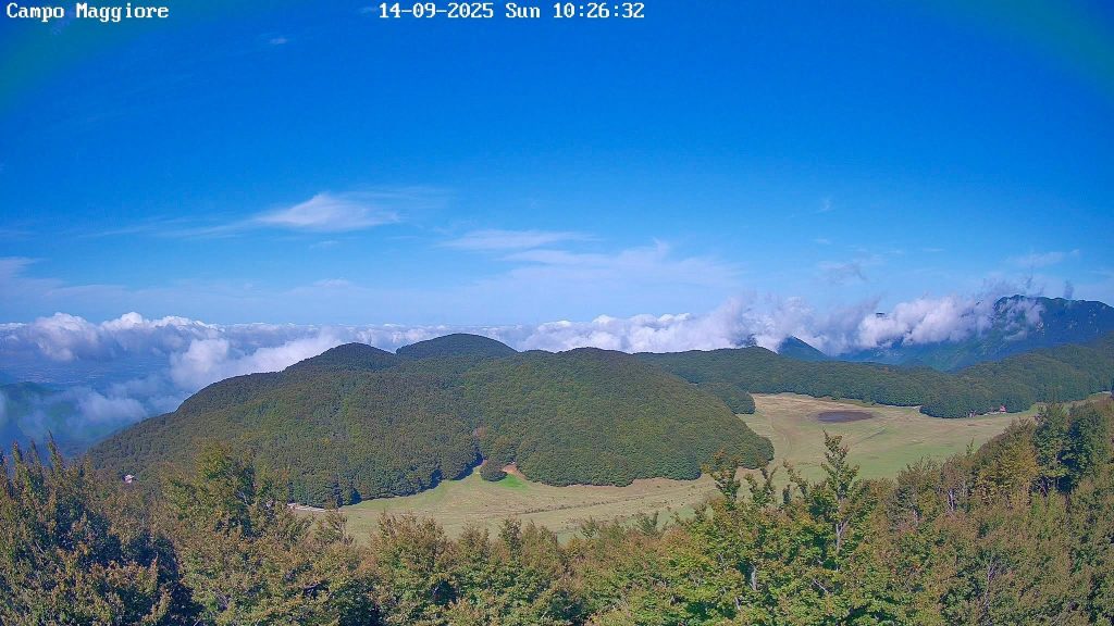 Montevergine: un risveglio tra luce e nubi danzanti