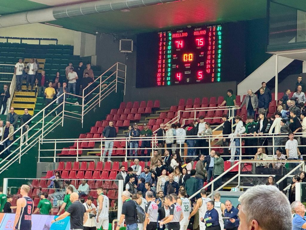Cuore Avellino, solo un buzzer beater ferma i Lupi: 74 75 con Milano