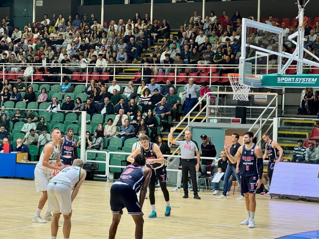 Cuore Avellino, solo un buzzer beater ferma i Lupi: 74 75 con Milano