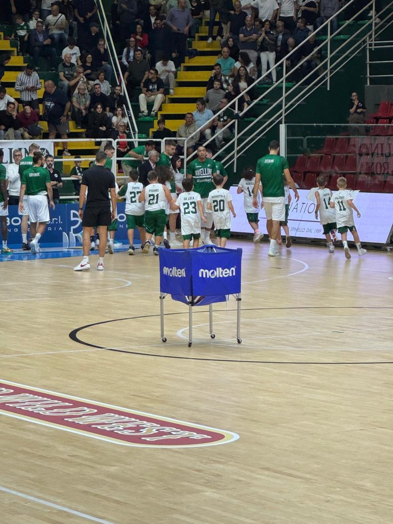 Cuore Avellino, solo un buzzer beater ferma i Lupi: 74 75 con Milano